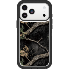 iPhone 17 Pro Max Defender Series Pro XT Realtree APX Case
