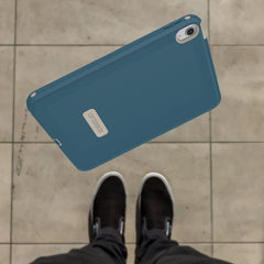 iPad (10th gen) Defender Series Pro Case